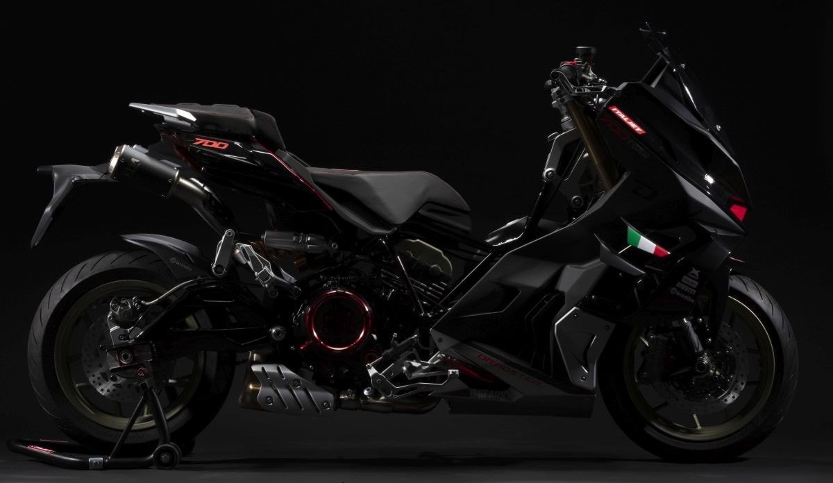 Italjet Dragster Twin 700: fantasia al potere